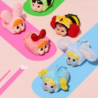 CRYBABY × Serie Las Chicas Superpoderosas – Caja sorpresa de peluche con cara de vinilo