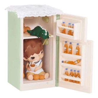 Figura de Hirono en la Feria Internacional de Juguetes PTS «Refresco de Naranja»
