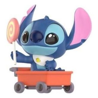 Figuras de Disney Stitch en una cita «Candy Swap»