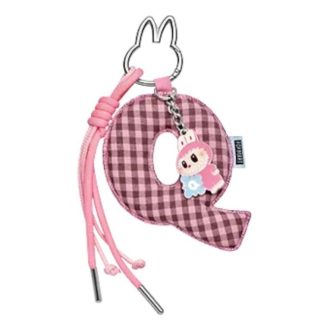 Pin Labubu para colgante de letra de amor «Q»