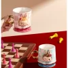 Taza de la serie Let’s Checkmate de LOS MONSTRUOS Taza de la serie Let’s Checkmate de LOS MONSTRUOS